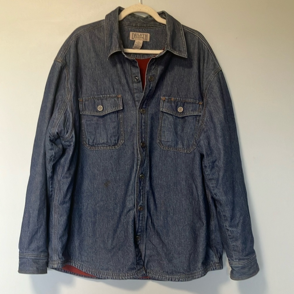Duluth Trading  Co denim shacket snap buttons jacket shirt fleece lining